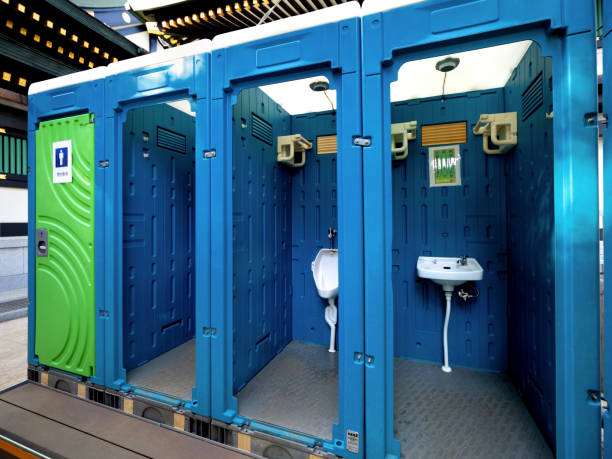 Best Porta potty delivery and setup  in Broadview Heights, OH