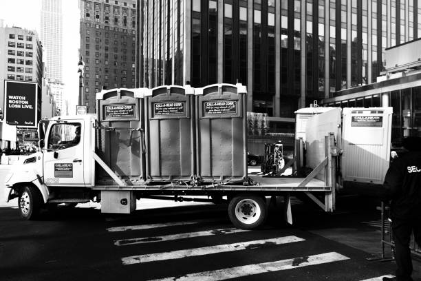 Best Luxury portable toilet rental  in Broadview Heights, OH